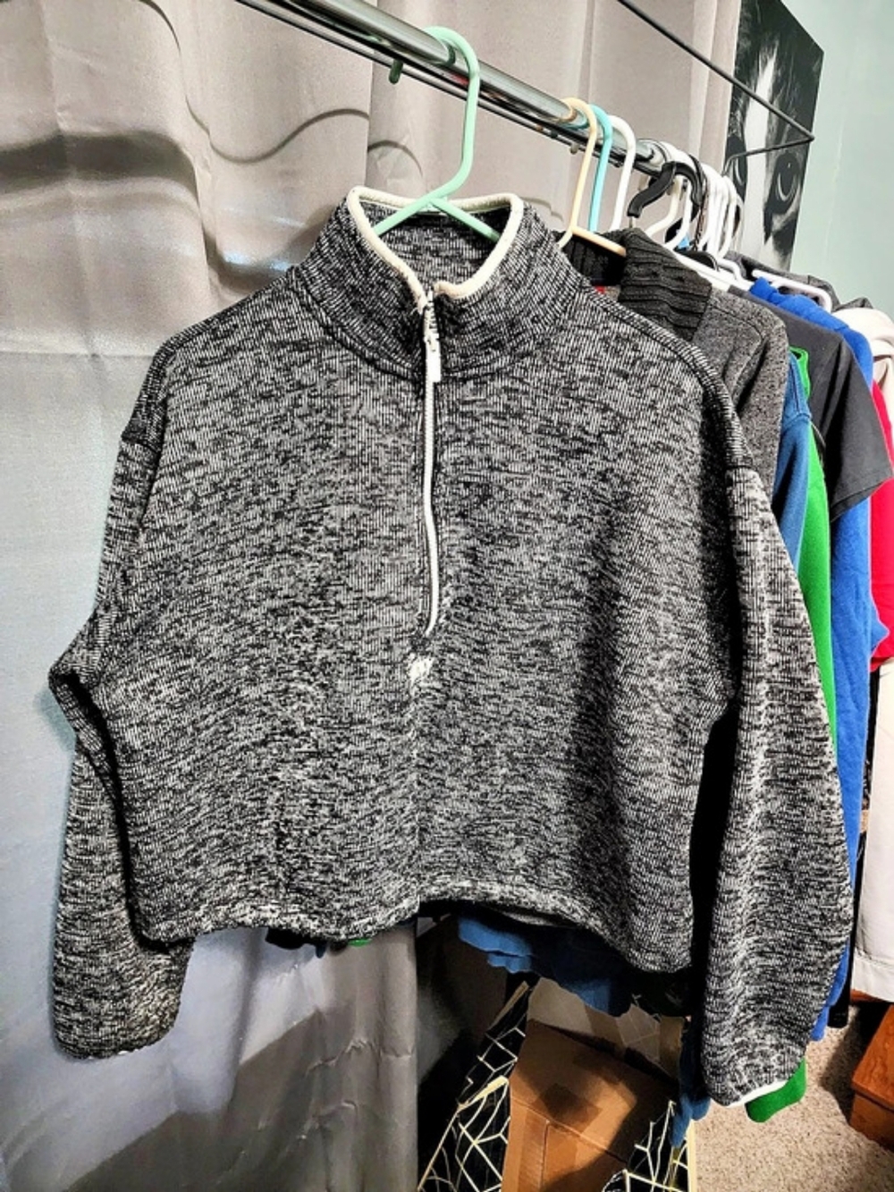 DKNY Quarter-Zip Pullover in Black & White Size Medium Like New